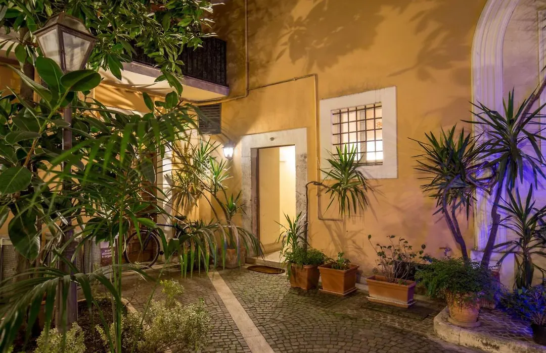 Navona White Apartment-1